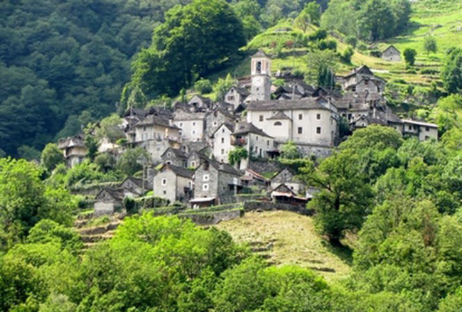 Thụy Sĩ biến ngôi làng nhỏ nhất thành khách sạn